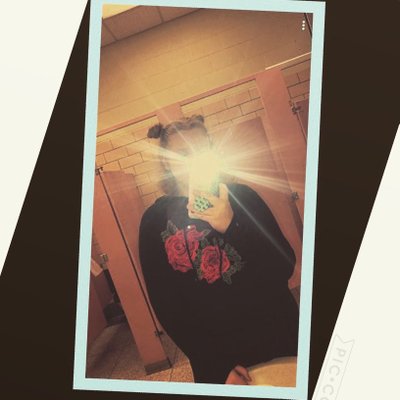 Profile Picture of CrAzY_GÜNTHER  😱 (@Julia_17_) on Twitter