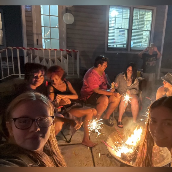 Profile Picture of Josephine Muehling (@jmuehling) on Poshmark