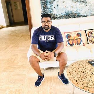 Profile Picture of Vinesh A Johny (@vineshantany) on Facebook