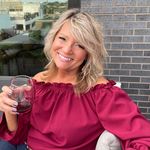 Profile Picture of Shannon Stehlik-Lawton (@stehliklawton) on Instagram