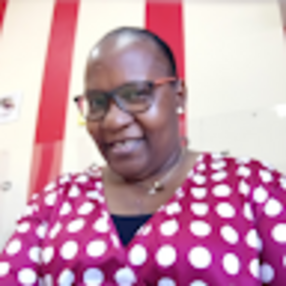 Profile Picture of Hora Hora (@bntontolo01) on Poshmark