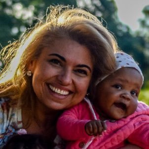 Profile Picture of Anna Paula Colacino (@anapaulaavillez) on Twitter