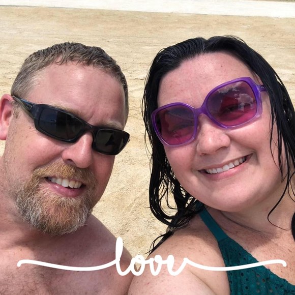 Profile Picture of Tina Merritt howell (@vegashowell) on Poshmark