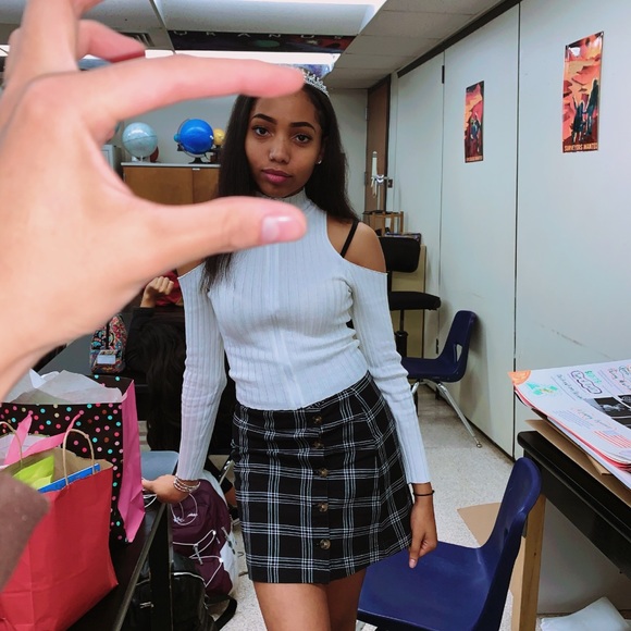 Profile Picture of Soraya Buggan (@sbuggan42) on Poshmark