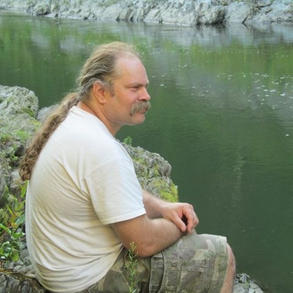 Profile Picture of Chris Chandonnet (@grateful6595) on Poshmark