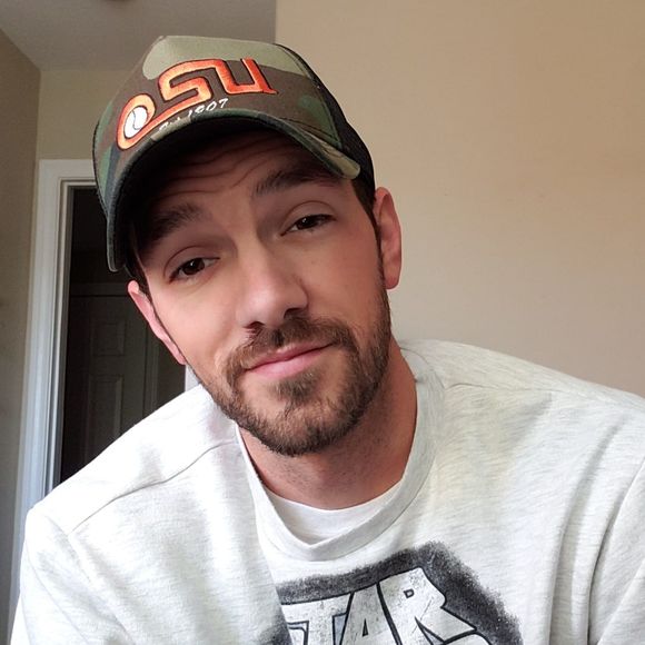 Profile Picture of Michael Negus (@mikelnegus) on Poshmark