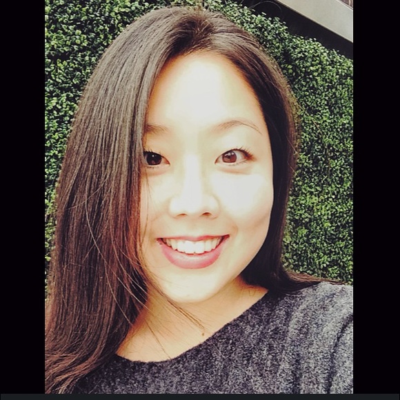 Profile Picture of Joanne Kim (@ojojmik) on Poshmark