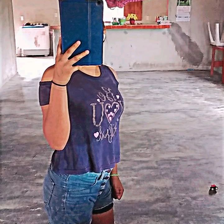 Profile Picture of Iris Hidalgo (@iris.hidalgo23) on Tiktok