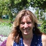 Profile Picture of Pamela Oates (@pamelamoates) on Instagram