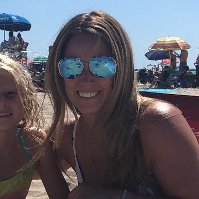 Profile Picture of Lisa Jacobson (@ljacobson) on Twitter