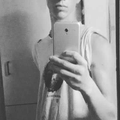 Profile Picture of Sean Cruickshank (@Itsremixg) on Twitter