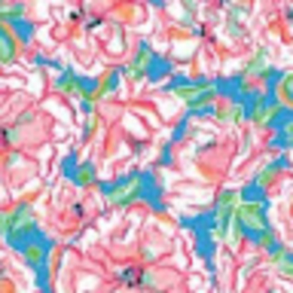 Profile Picture of Myrabella Hakes (@3083618) on Poshmark