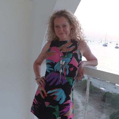 Profile Picture of Joanne Braddock (@jojobrad) on Twitter