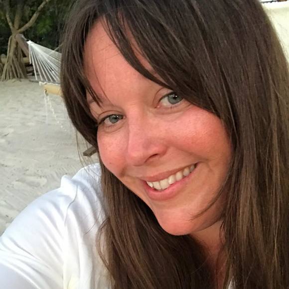 Profile Picture of Shellye Shields (@sweetshellye) on Poshmark