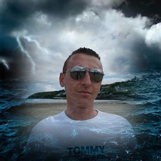 Profile Picture of Jarek Marciniak (@Jarek-Marciniak) on Facebook