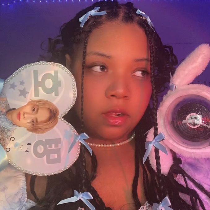 Profile Picture of 🎀🤍Luna 🤍🎀 (@wookieberry) on Tiktok