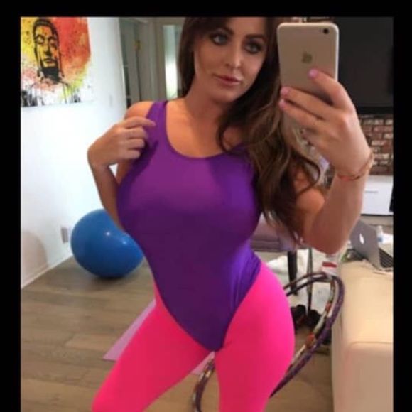 Profile Picture of Steven Keller (@slk345) on Poshmark