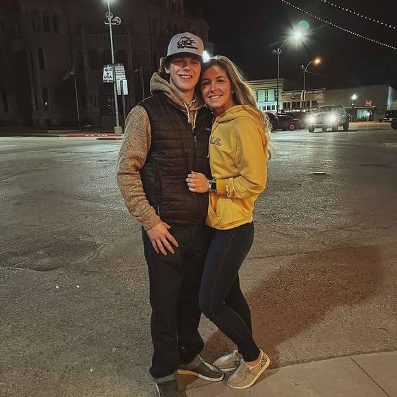 Profile Picture of Garrett Stevens (@stevensgar1414) on Poshmark