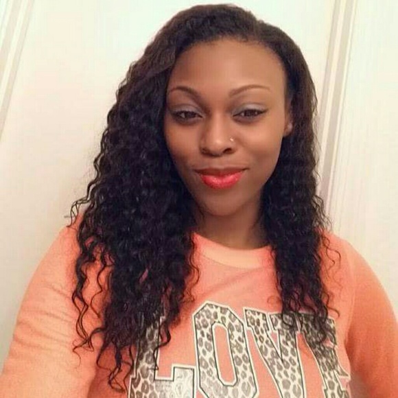 Profile Picture of Kimberly Gooden (@beautifulqueenk) on Poshmark