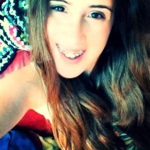 Profile Picture of Leah Rosen (@hey_its_leah_r) on Twitter