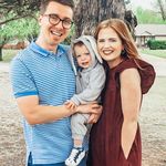 Profile Picture of Bailey Dawn (@momentsandmom_ents) on Instagram