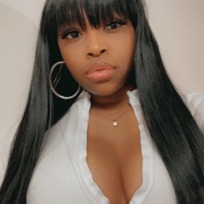 Profile Picture of Brittany Logan (@TheRealBritDoll) on Twitter