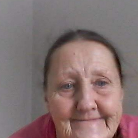 Profile Picture of Janelle Morarie (@dwiffle1954) on Poshmark