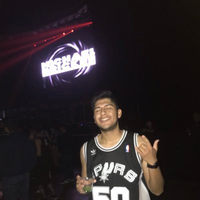 Profile Picture of James Macias (@Jamesisaiahh) on Twitter
