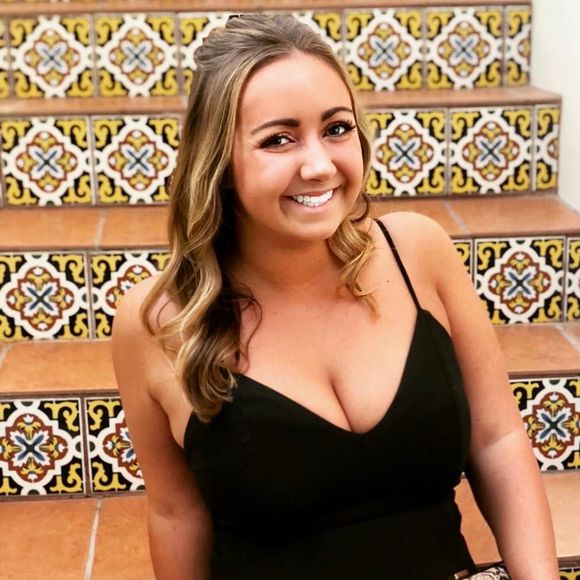 Profile Picture of Brittany Delaney (@britt_delaney) on Poshmark