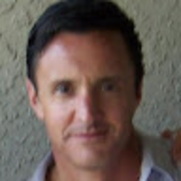 Profile Picture of Michael Azevedo (@mraz0806) on Poshmark