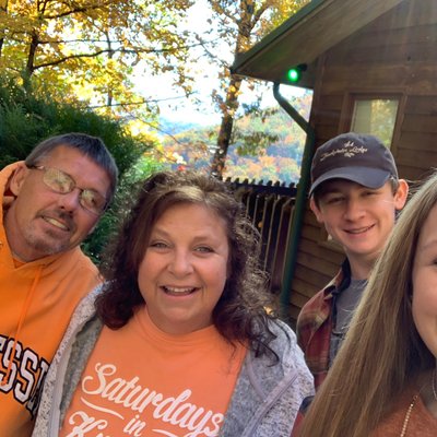 Profile Picture of Debbie Belcher (@DebbieB69032171) on Twitter