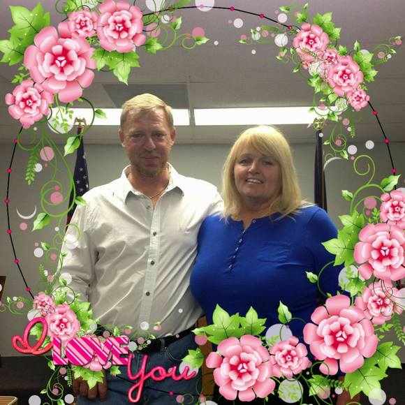 Profile Picture of Donna Yoder (@donnayo) on Poshmark