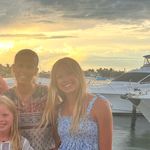 Profile Picture of Bailey Leach (@baileyl17) on Instagram