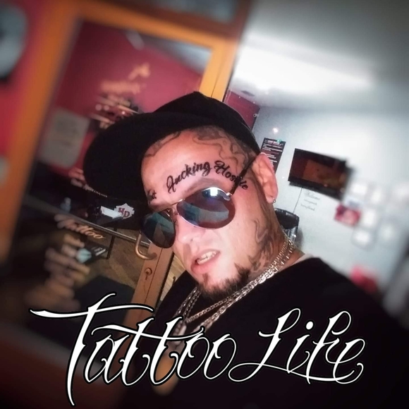 Profile Picture of Scott Harden (@redrum4697) on Poshmark