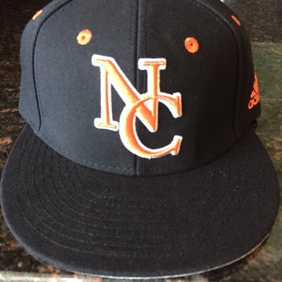 Profile Picture of Mike Fox (@FoxMikeafox) on Twitter
