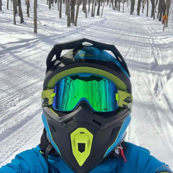 Profile Picture of Jordan Veltman (@jordanveltman) on Poshmark