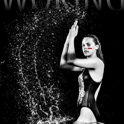 Profile Picture of Summer Upton (@Summeru1) on Twitter