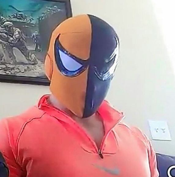 Profile Picture of Dennis Mark (@dennismark) on Poshmark