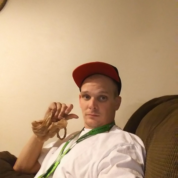 Dayton Suchanek - Poshmark Profile Picture of Dayton Suchanek (@daytonsuchanek) on Poshmark