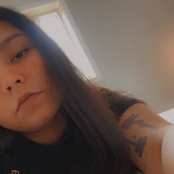 Paige Gill - Poshmark Profile Picture of Paige Gill (@payalgill78) on Poshmark