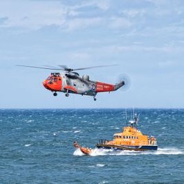 Profile Picture of Dunbar Lifeboat (@@CommsworldEwan) on Twitter