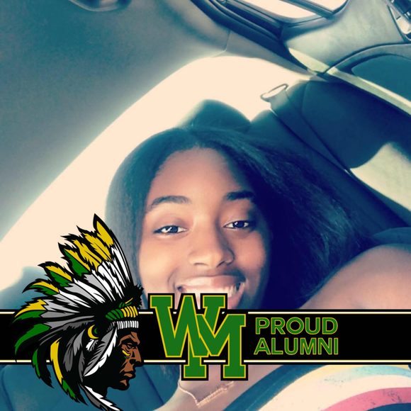 Profile Picture of Derricka Curtis (@derrickacurtis) on Poshmark