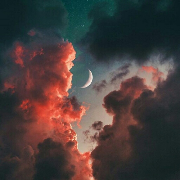 Profile Picture of Audrey Freeman (@audie_elizabeth) on Poshmark