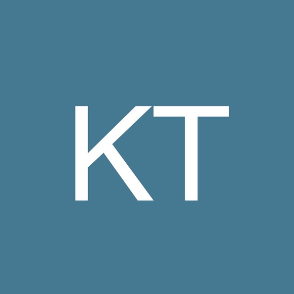 Profile Picture of Katie Tschida (@katietschida) on Poshmark