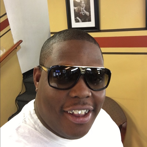 Profile Picture of Baron Duffy (@bduffy31) on Poshmark