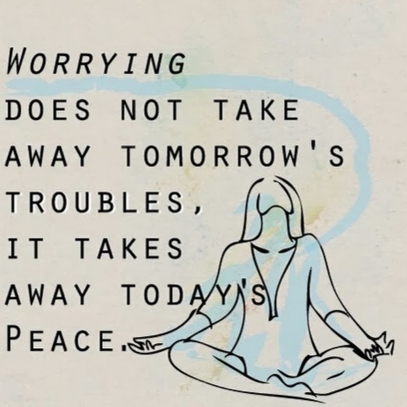 Profile Picture of Sherrinette Wong (@sherrinettew) on Poshmark