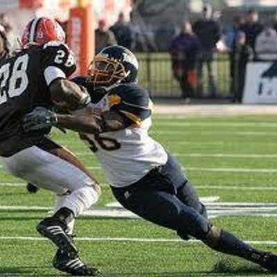 Profile Picture of Derrick Summers (@DSummersSharks) on Twitter