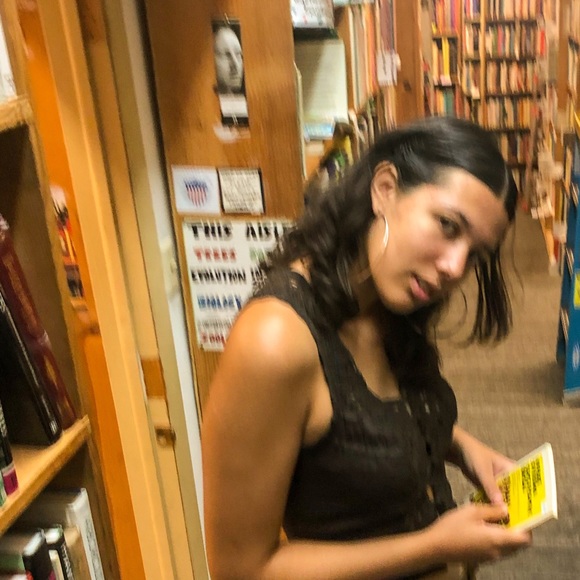 Profile Picture of Eli Velasquez (@eliasv48) on Poshmark