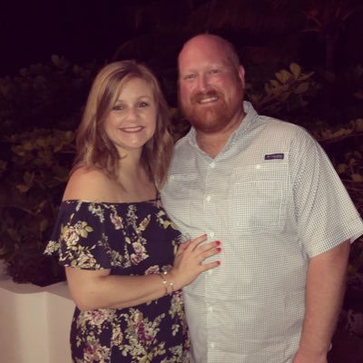 Profile Picture of Kim Hitt (@KimaHall89) on Twitter