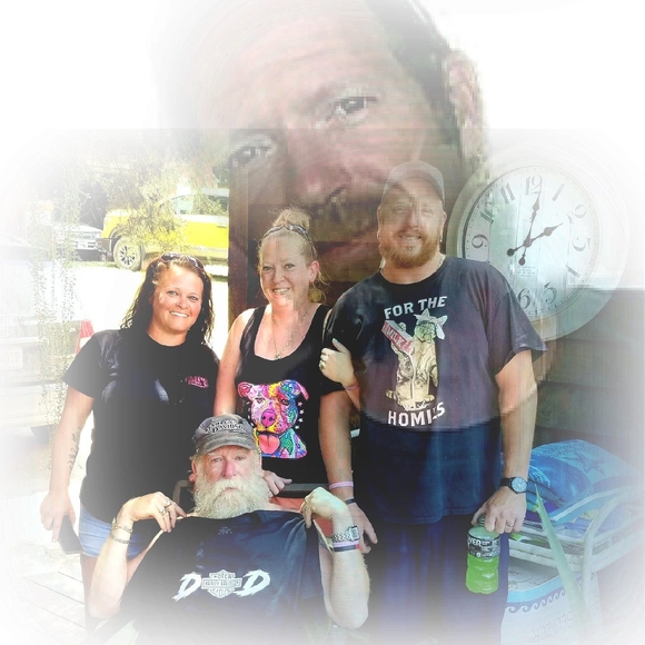 Profile Picture of Cindy Armantrout (@gmafirst) on Poshmark